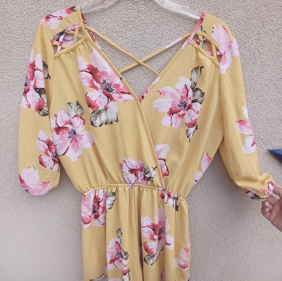 Rags to Wishes Yellow Floral Romper - Picture 7 of 8